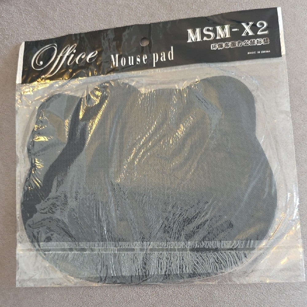 Hello Kitty Mouse Pad - Picture 2 of 2